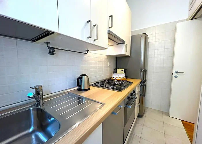 Zen Courtyard - Porta Romana Apartman